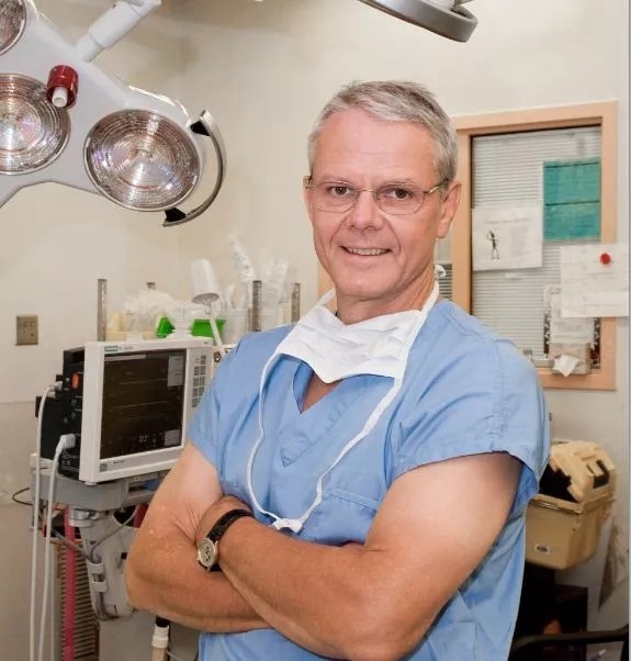INC加拿大James Rutka教授:儿童颅内胶质瘤的手术治疗