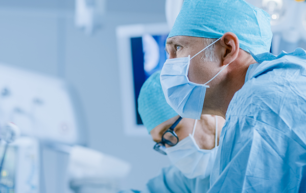 听神经瘤患者手术后成植物人，又一位医生被告上法庭