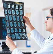 高级别的脑部胶质瘤如何治疗？