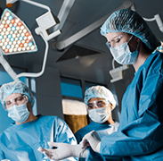 神经胶质瘤的级别与患者年龄有关吗？