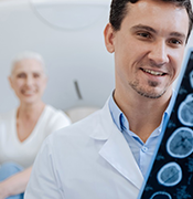 斜坡肿瘤的症状和原因有哪些？