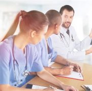 小儿低级别胶质瘤的治疗共识和辅助治疗原则