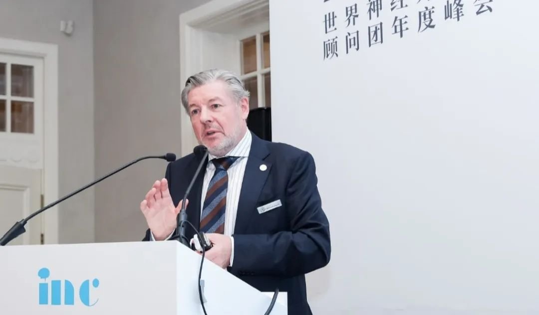 德国Helmut Bertalanffy (巴特朗菲) 教授