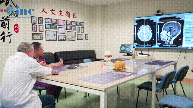 首都医科大学附属北京天坛医院——巴特朗菲教授