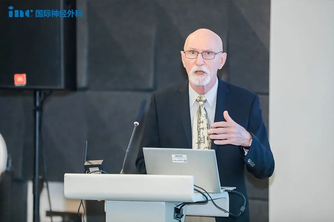 Chief Editor：Edward C.Benzel