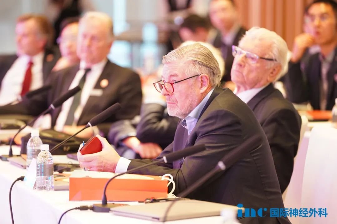 三届国际神经外科顾问团，云端峰会圆满落幕