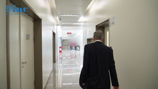 30岁男性-脑干（桥脑）海绵状血管瘤