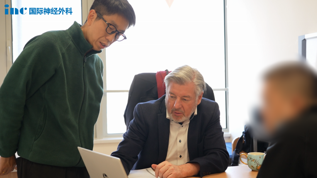 面对面咨询巴教授