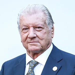 Vinko V.Dolenc教授(斯洛文尼亚)