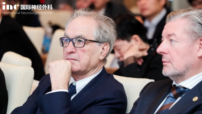 令医生直呼“棘手”的高级别胶质瘤，两位国际大咖强强联手歼灭！