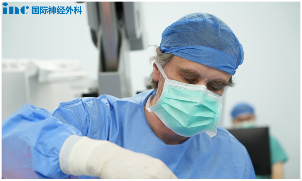 <a href='/jiaoshou/53.html' target='_blank'><u>福洛里希</u></a>教授