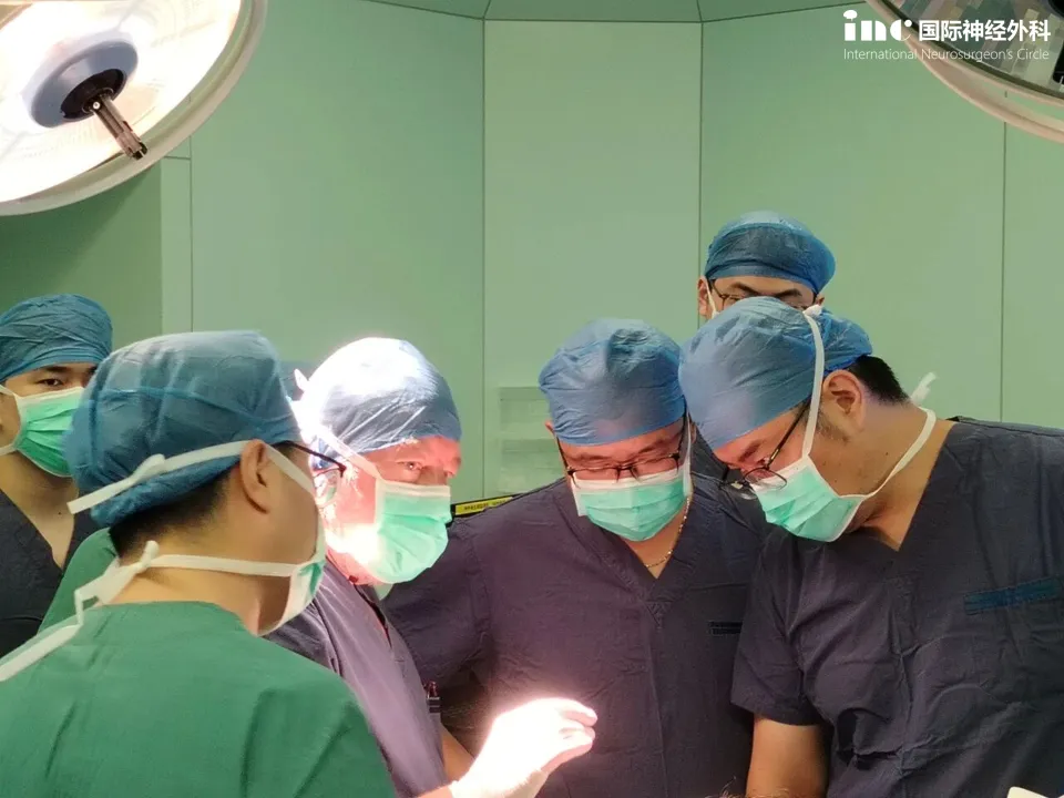 孩子被推进手术室后会经历什么？别担心！TA们有很多“保护神”