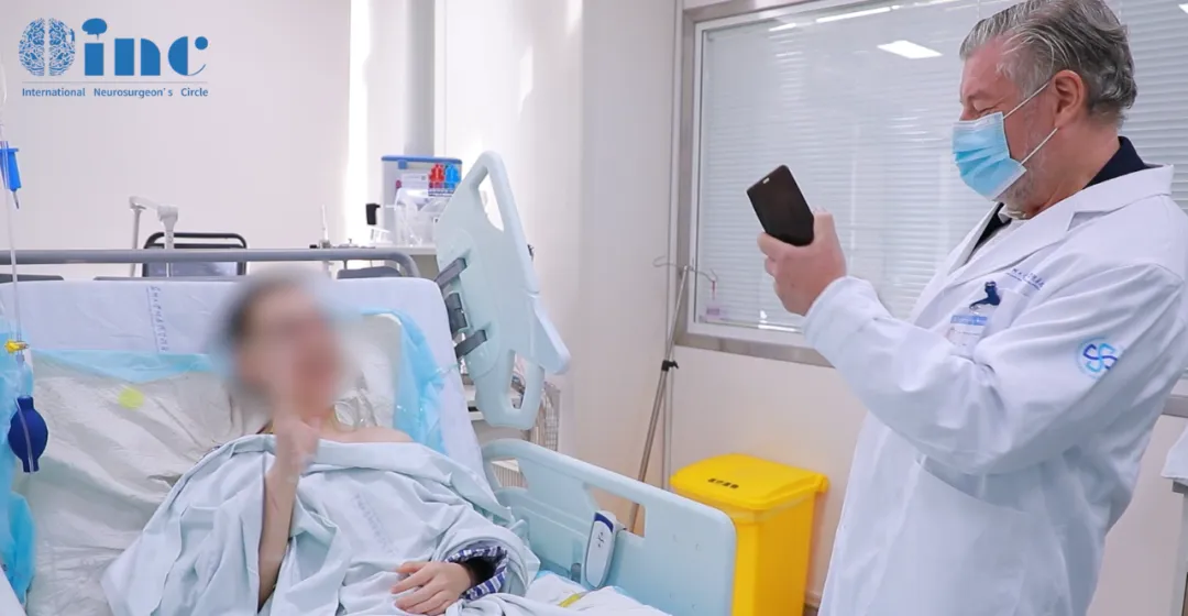 “肿瘤切出来了，一整块！”我亲眼看着医生，从我儿子脑干里取出了肿瘤