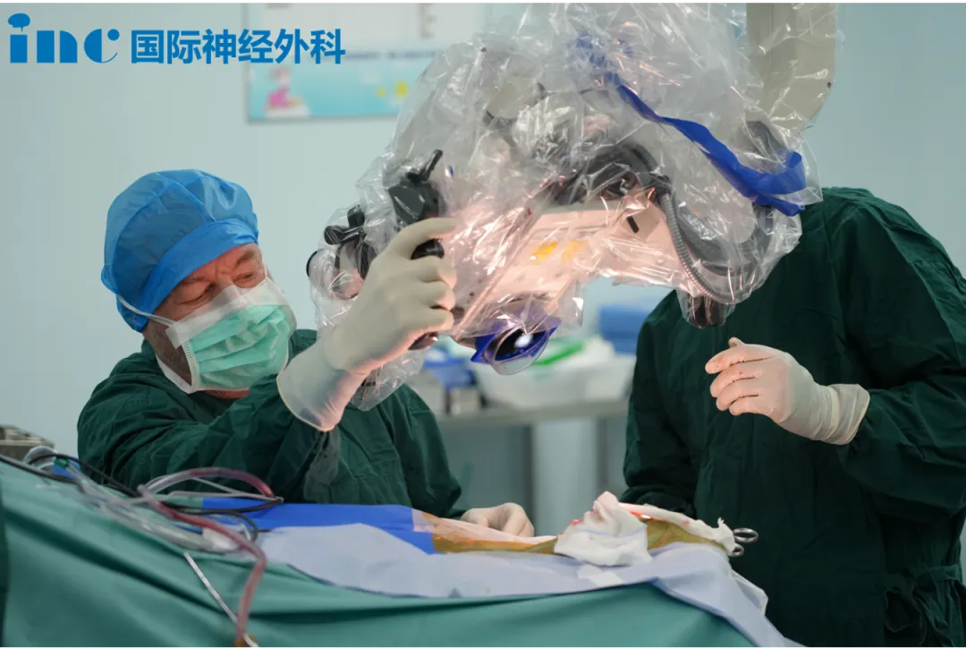 脑干“禁区”动刀，9岁菲律宾男孩术后为何无需进ICU？一封感谢信背后的故事