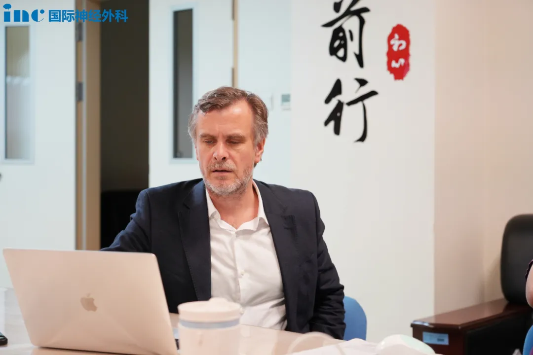 Sebastien Froelich（福洛里希）教授