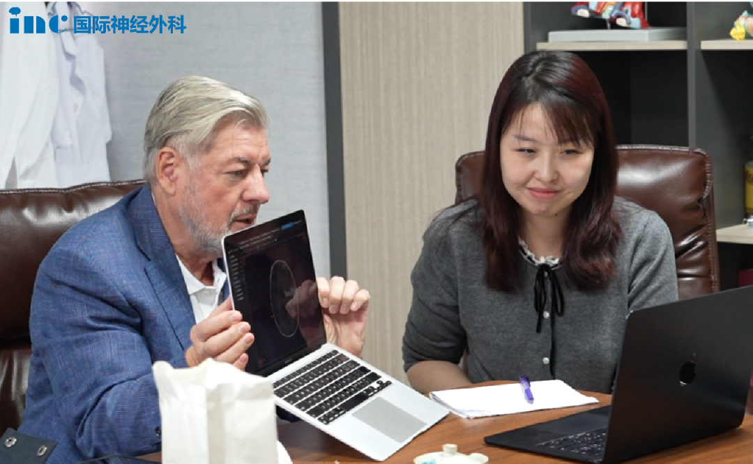 苏苏一家与巴教授术前咨询