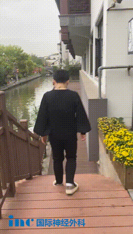 术后1年，我四肢灵活、行动自如、充满活力