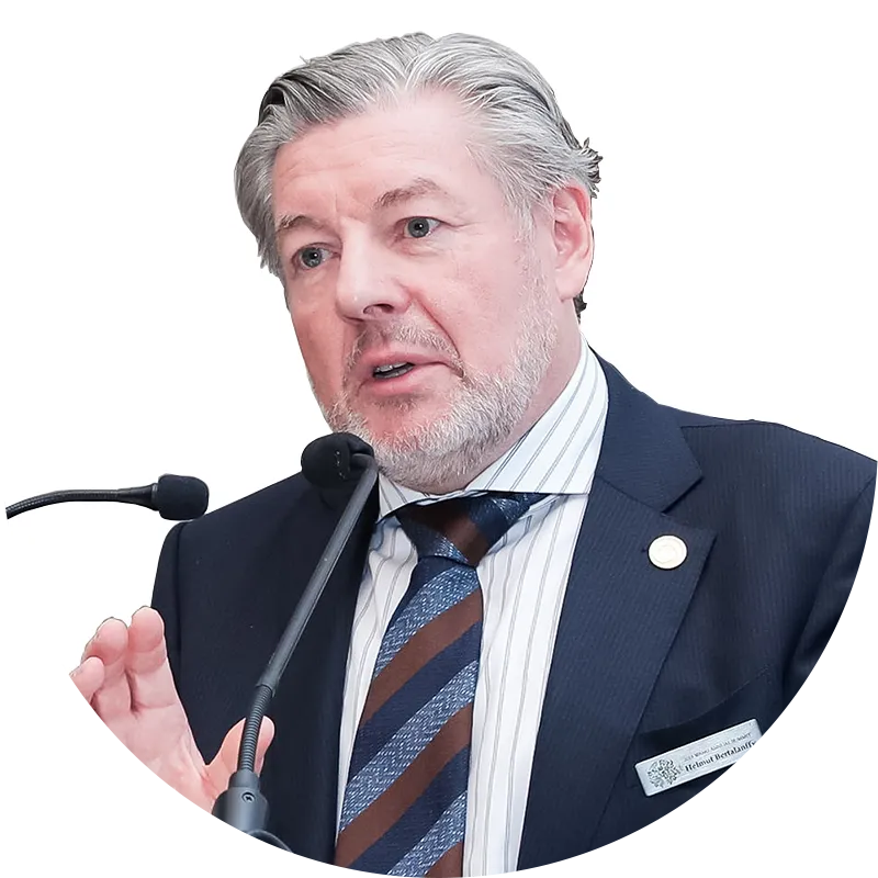 INC巴教授示范手术